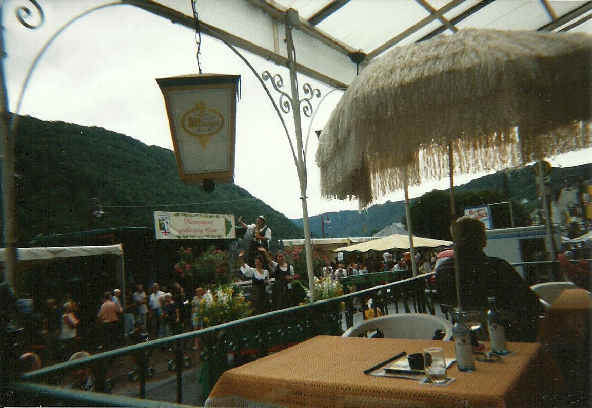 Gasthaus Zur Traube Hatzenport Exteriör bild